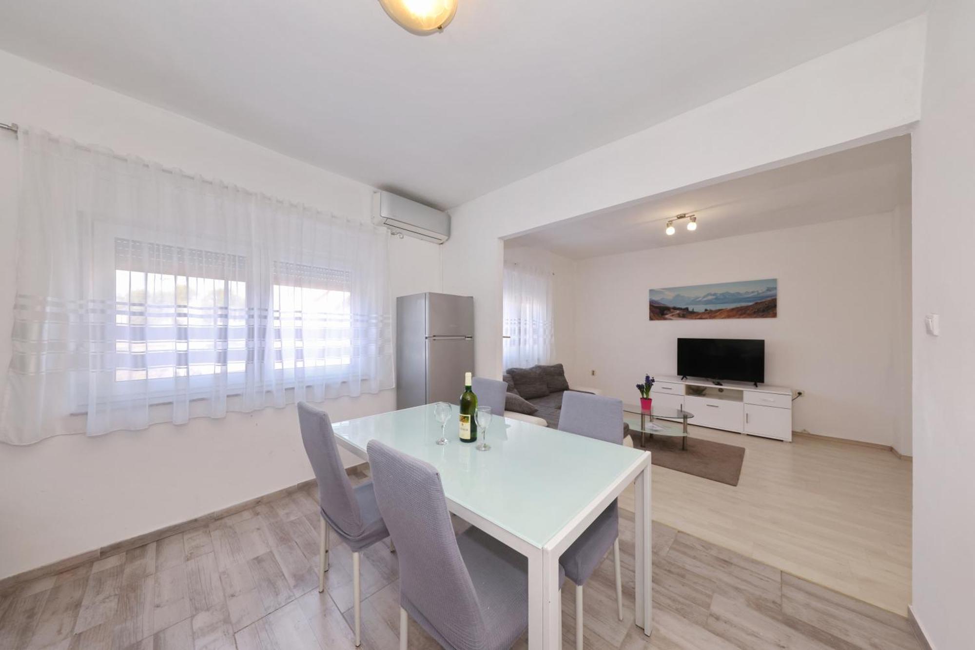 Apartment Mirela Zadar Ngoại thất bức ảnh